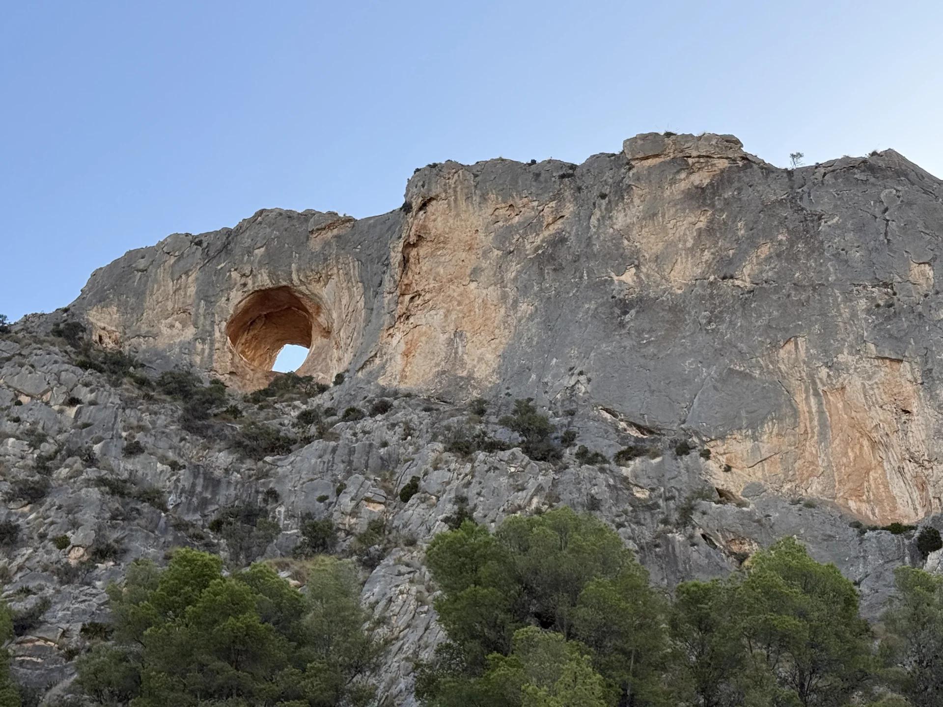 Busot · Coves del Canelobre